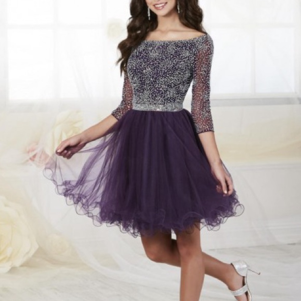 Damas by Tiffany designs 52438 XS plum purple beaded short dress with sleeves
